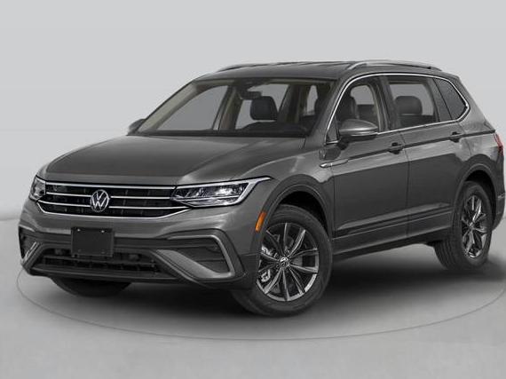 VOLKSWAGEN TIGUAN 4MOTION 2022 3VV2B7AXXNM090335 image